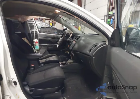 2020 Mitsubishi Outlander Sport 2.0 Es from USA, damaged, VIN JA4AP3AU0LU009646